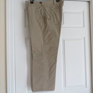 Duluth Trading Co. Mens cargo pants Sz 36 x 28  w/suspender buttons Mint cond.